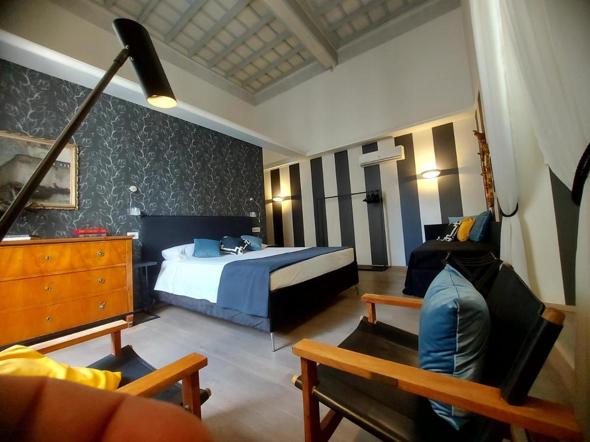 New! Bellissimo Palazzofranchi Pantheon Rome