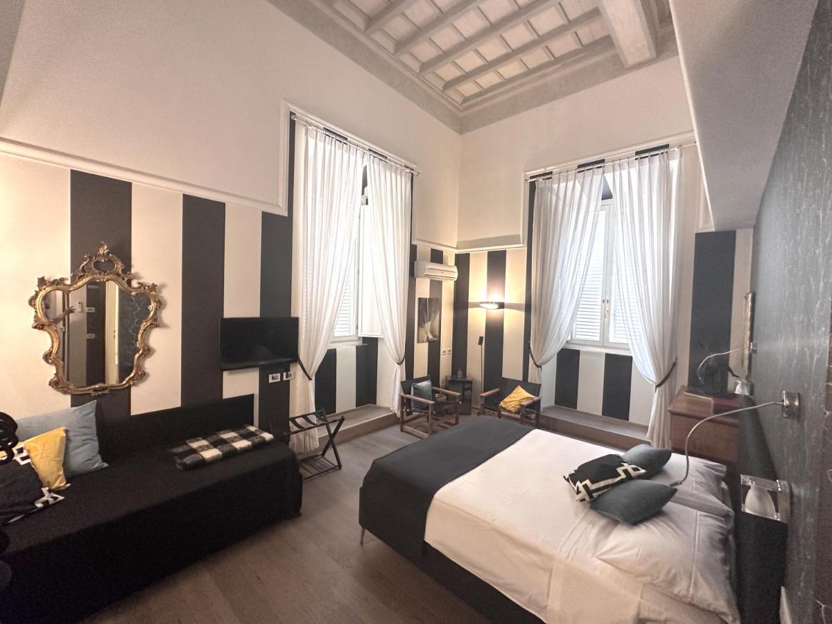 New! Bellissimo Palazzofranchi Pantheon Apartment Rome